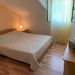 Nata * Orebić