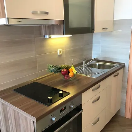 Nata Apartment *
