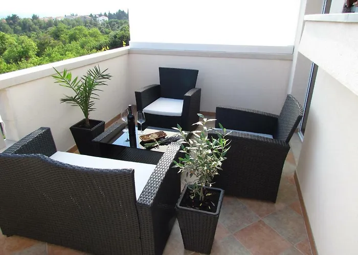 Nata Apartment